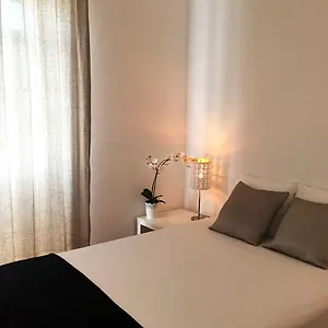 https://lx-factory-apartment-1.hotels-lisbon-portugal.com